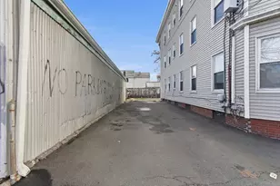 101 Commercial St, Lynn, MA 01905 - Photo 3