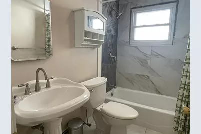 2 Mooney Rd, Burlington, MA 01803 - Photo 7