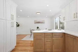 155 Mill St, Burlington, MA 01803 - Photo 3