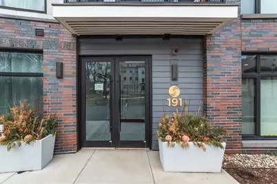 191 Washington St #617, Boston, MA 02135 - Photo 3