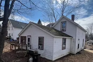 10 Green St, Brookfield, MA 01506 - Photo 3