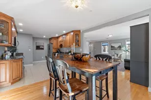 10 Pomeworth St, Stoneham, MA 02180 - Photo 9