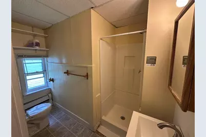 697 Main Street #3, Amherst, MA 01002 - Photo 9