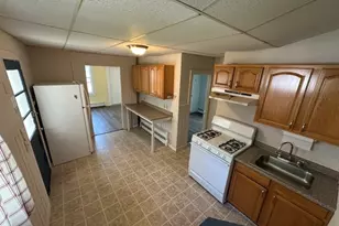 697 Main St, Amherst, MA 01002 - Photo 3