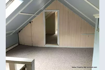 697 Main Street #3, Amherst, MA 01002 - Photo 5