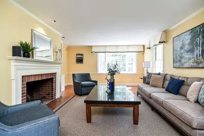 9 Buttercup Ln, Dover, MA 02030 - Photo 3