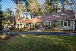 9 Buttercup Ln, Dover, MA 02030 - Photo 5