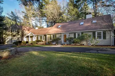 9 Buttercup Ln, Dover, MA 02030 - Photo 1