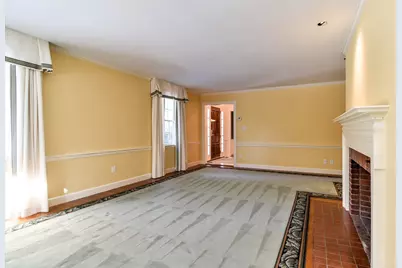 9 Buttercup Ln, Dover, MA 02030 - Photo 3