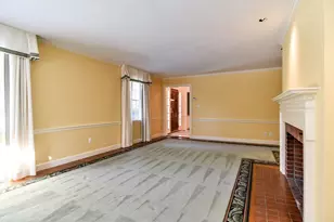 9 Buttercup Ln, Dover, MA 02030 - Photo 3