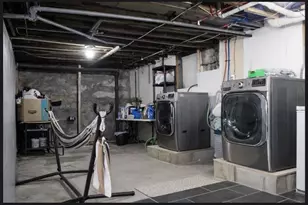 35 Larch St, New Bedford, MA 02740 - Photo 23