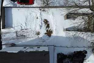 35 Larch St, New Bedford, MA 02740 - Photo 5