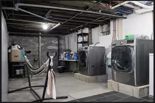 35 Larch St, New Bedford, MA 02740 - Photo 23