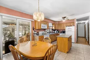 536 North Ave, Rochester, MA 02770 - Photo 5