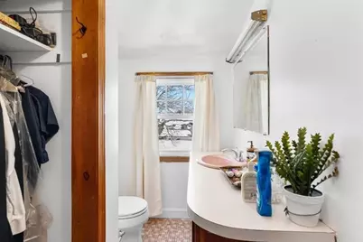 210 Harrison Ave, Somerset, MA 02726 - Photo 21