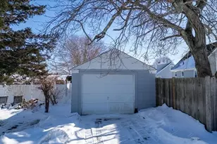 210 Harrison Ave, Somerset, MA 02726 - Photo 7