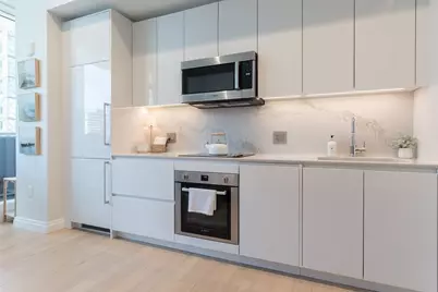 133 Seaport Boulevard #502, Boston, MA 02210 - Photo 3