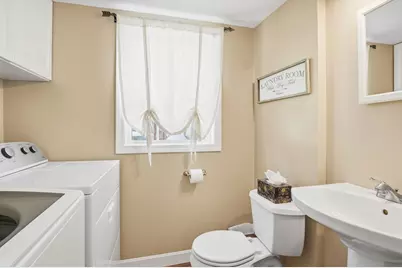 233 Mount Vernon Street, Fitchburg, MA 01420 - Photo 17