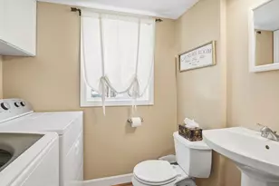 233 Mt Vernon St, Fitchburg, MA 01420 - Photo 17