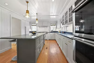 15 Alden Rd, Wellesley, MA 02481 - Photo 9