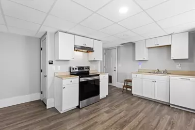 95 Temple St, Whitman, MA 02382 - Photo 15