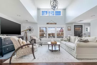 31 Warren Ave, Plymouth, MA 02360 - Photo 5