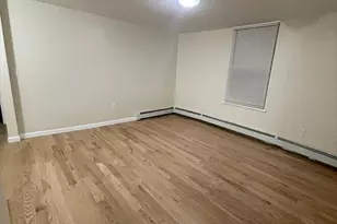 239 Chesnut St, Chelsea, MA 02150 - Photo 3