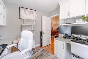 47 Surrey Ln, East Bridgewater, MA 02333 - Photo 7