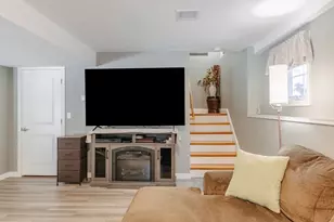 47 Surrey Ln, East Bridgewater, MA 02333 - Photo 17