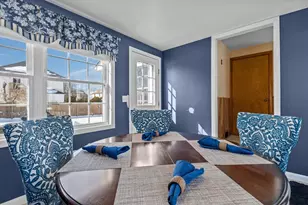 17 Crawford Ave, Attleboro, MA 02703 - Photo 5