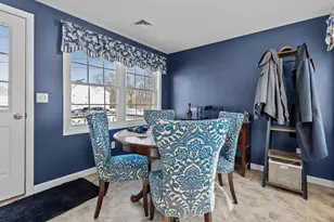 17 Crawford Ave, Attleboro, MA 02703 - Photo 3