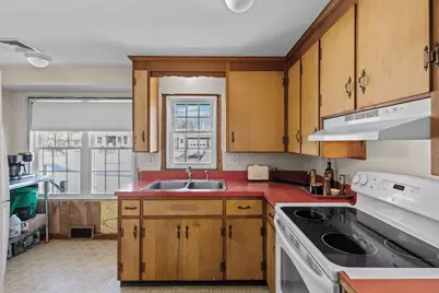 17 Crawford Ave, Attleboro, MA 02703 - Photo 11