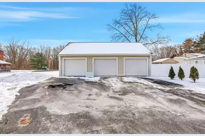 81 Winter St, Bellingham, MA 02019 - Photo 7