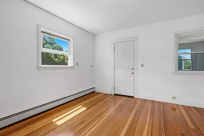 81 Winter St, Bellingham, MA 02019 - Photo 9