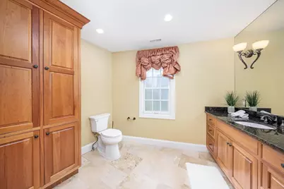 568 Wellesley St, Weston, MA 02493 - Photo 19