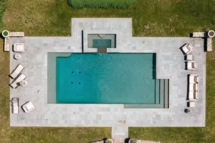 568 Wellesley St, Weston, MA 02493 - Photo 5