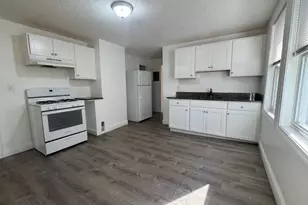 176 Ferry St, Everett, MA 02149 - Photo 3