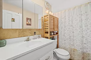 17 Wright St, Woburn, MA 01801 - Photo 35