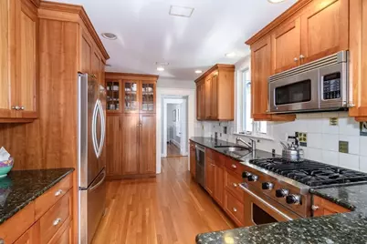 15 Clifton Rd, Wellesley, MA 02481 - Photo 9