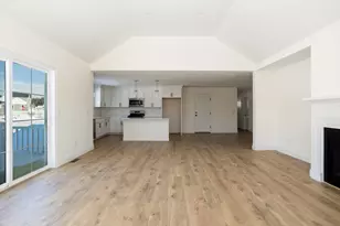 2 Hayley Cir, Rochester, MA 02770 - Photo 9