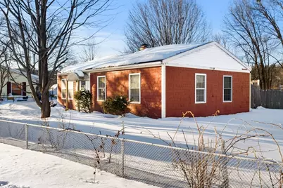 194 River Rd, Lowell, MA 01852 - Photo 3