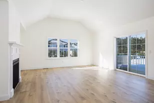 4 Hayley Cir, Rochester, MA 02770 - Photo 3