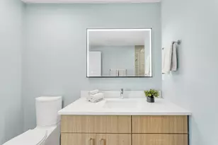 34 Oak St, Boston, MA 02136 - Photo 13