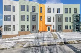 34 Oak St, Boston, MA 02136 - Photo 1