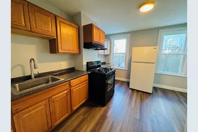 278 Cypress St #1, Brookline, MA 02445 - Photo 3