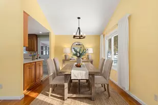 19 Rolling Ln, Framingham, MA 01701 - Photo 5