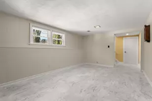 19 Rolling Ln, Framingham, MA 01701 - Photo 17