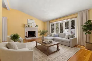 19 Rolling Ln, Framingham, MA 01701 - Photo 3