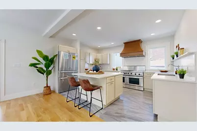 32 2nd St, Medford, MA 02155 - Photo 3