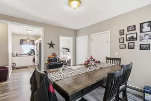 37 Holman St, Attleboro, MA 02703 - Photo 11